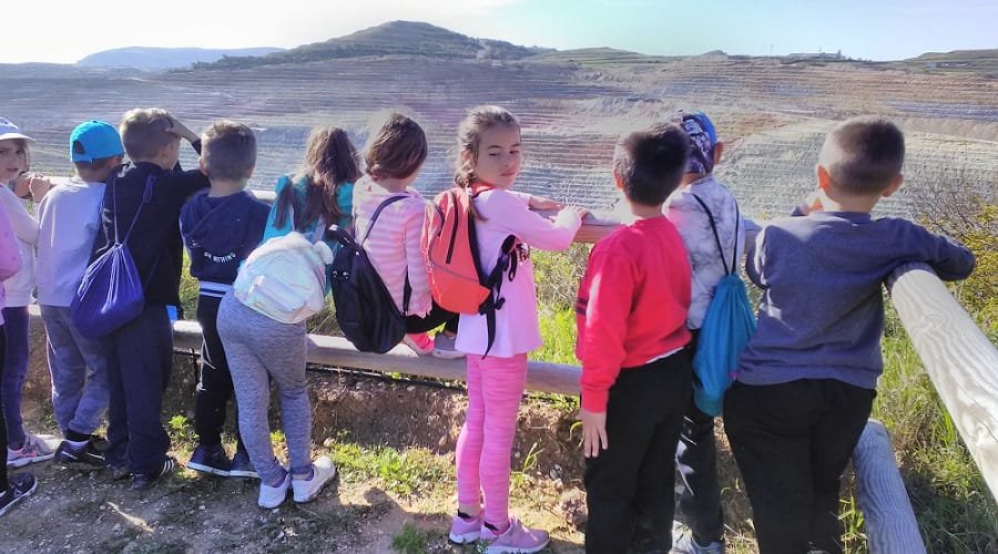 dimotiko adamanta0419a