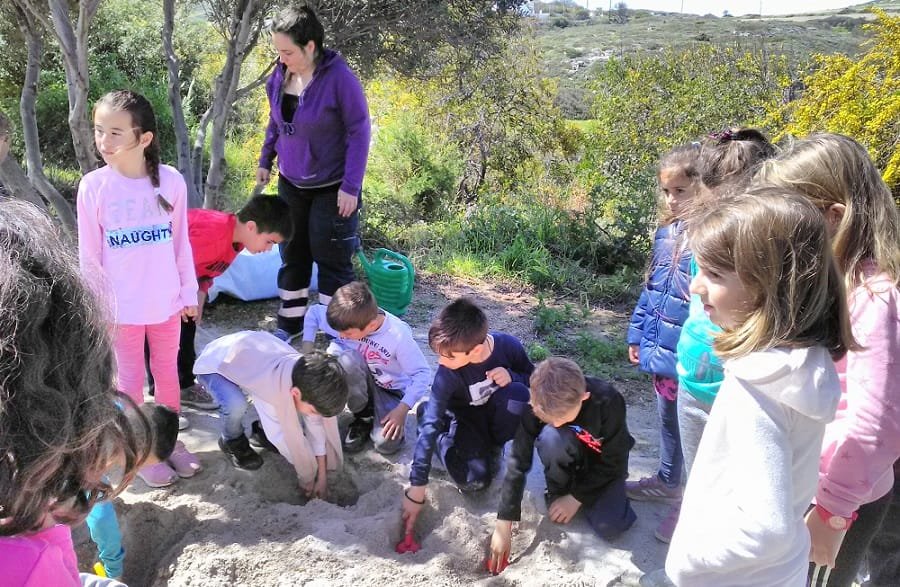 dimotiko adamanta0419b