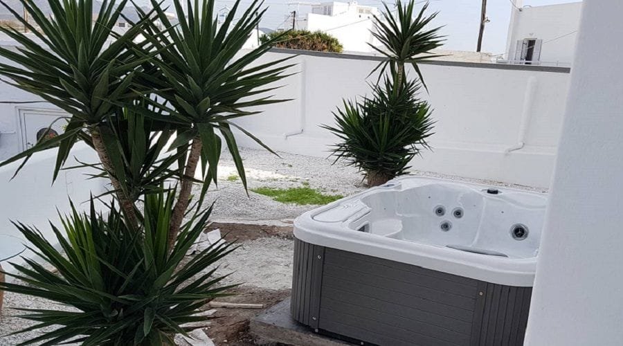 aquacenter jacuzzi milos