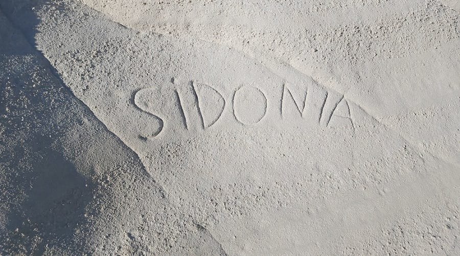 sarakiniko vandalismoi1 milos