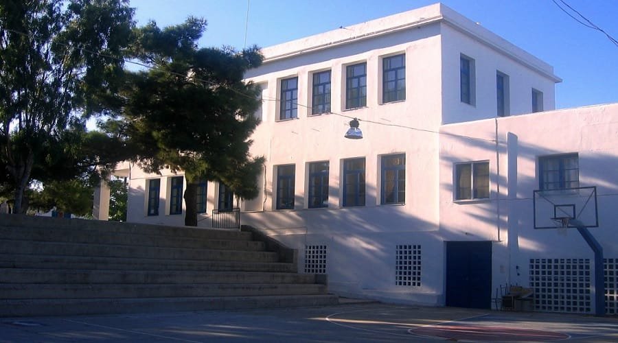 sifnos gymnasio lykeio