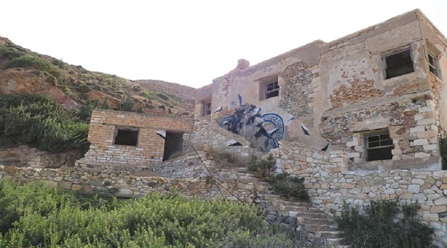 theioryxia vandalismos milos2020c