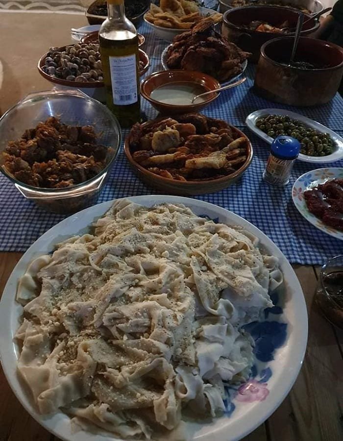 gynaikwn mamalakis siderianos mezedes