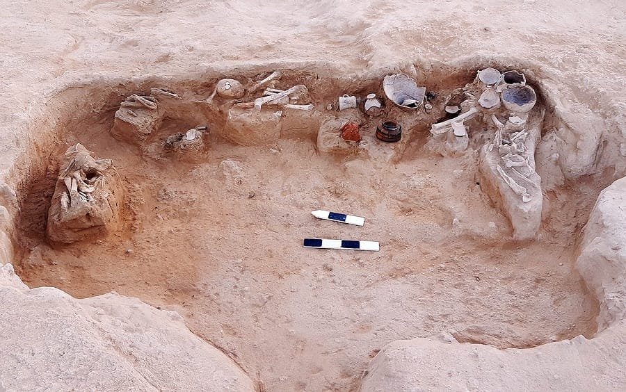 arxaiologikes episkepseis milos4