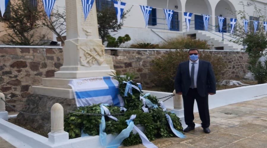 mikelis plaka 200 xronia