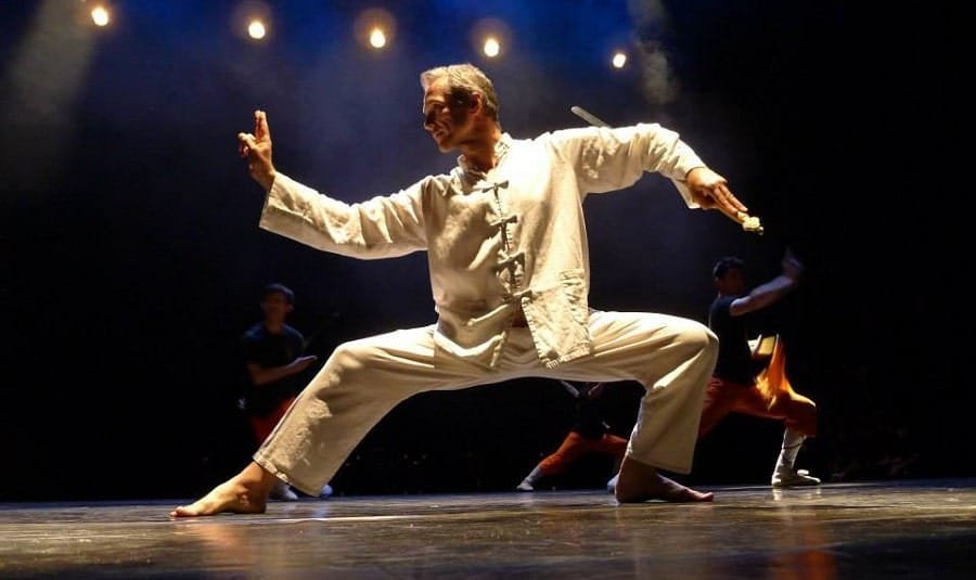 apo thalassa syn kroush milos 2024c min