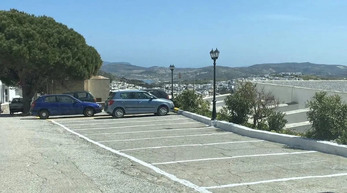 plaka-parking-enplo-2025